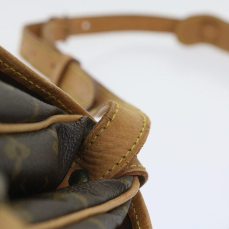 Louis Vuitton Monogram Saumur 30 Shoulder Bag M42256  54147 - Image 8
