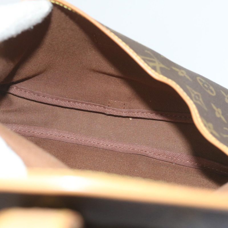 Louis Vuitton Monogram Saumur 30 Shoulder Bag M42256  59023 - Image 10