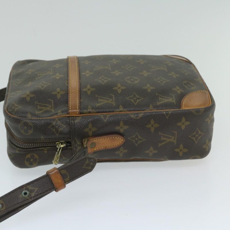 Louis Vuitton Monogram Danube MM Shoulder Bag M45264  59607 - Image 4