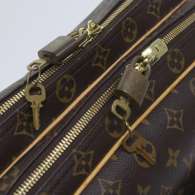 Louis Vuitton Monogram Reporter GM Shoulder Bag M45252  60088A - Image 9