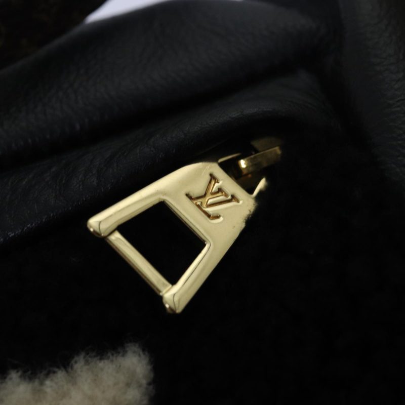 Louis Vuitton Monogram Teddy Mansion Mouton Teddy Bag Black M76564 Auth 78371A - Image 8