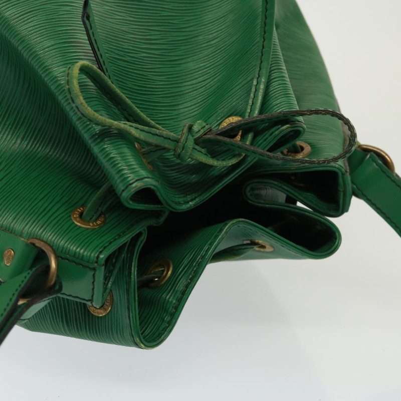 Louis Vuitton Epi Noe Shoulder Bag Green M44004  79062 - Image 6