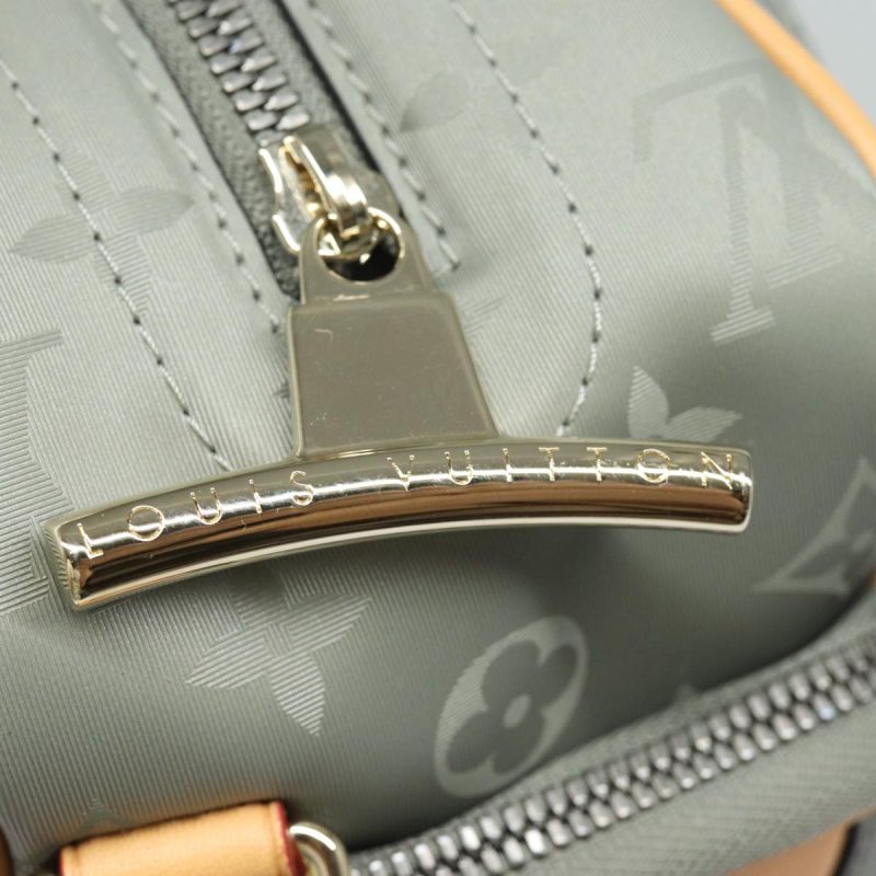 Louis Vuitton Monogram titanium Camera Bag Shoulder Bag Gray M43884 Auth 79277SA - Image 9