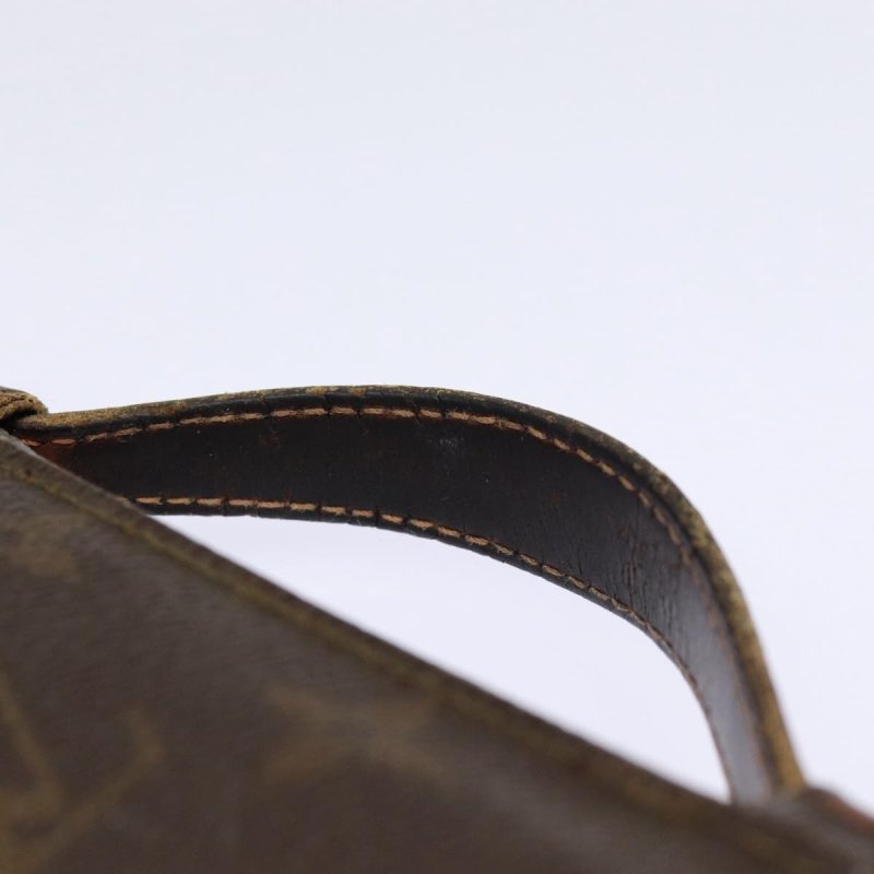 Louis Vuitton Monogram Poche Escapade Travel Case M60113  85738 - Image 9