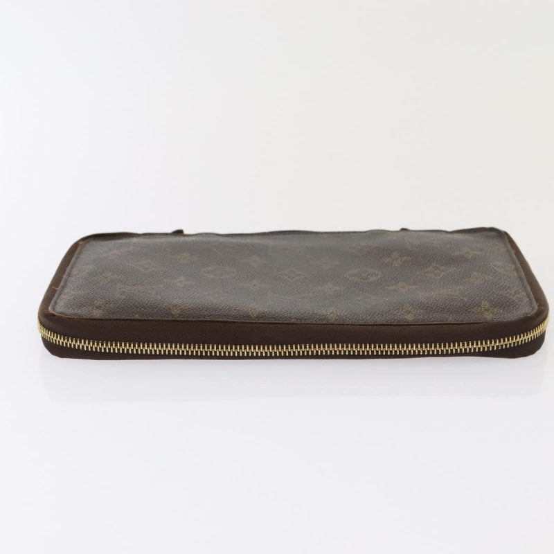 Louis Vuitton Monogram Poche Escapade Travel Case M60113  88200 - Image 3