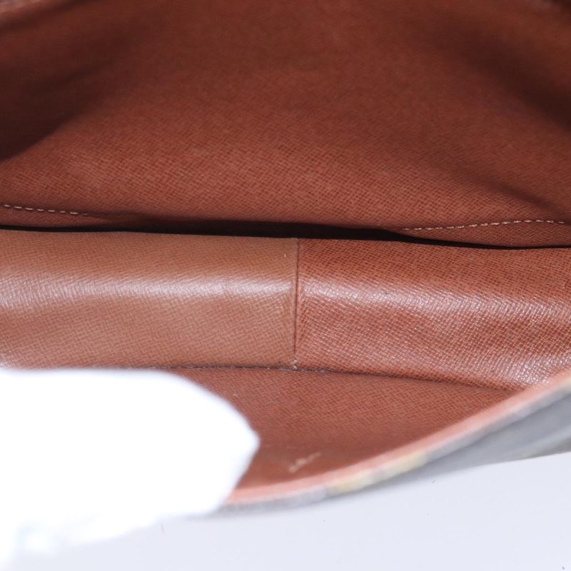 Louis Vuitton Monogram Saint Cloud GM Shoulder Bag M51242  88443 - Image 10
