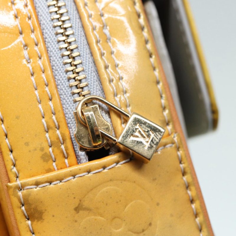 Louis Vuitton Monogram Vernis Fulton Waist bag Gris M91041  89189 - Image 10
