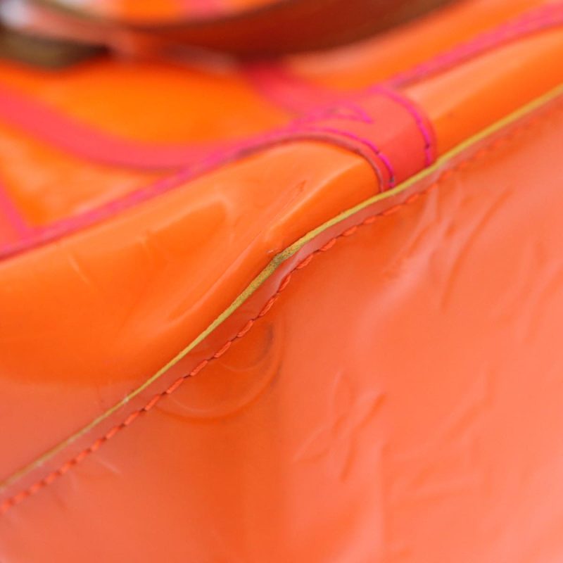 Louis Vuitton Monogram Vernis Fluo Reade PM Hand Bag Red M91903  89191 - Image 9