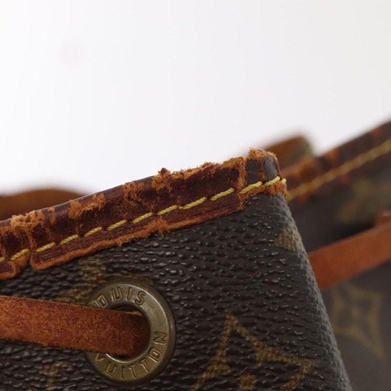 Louis Vuitton Monogram Petit Noe Shoulder Bag M42226  90124 - Image 10