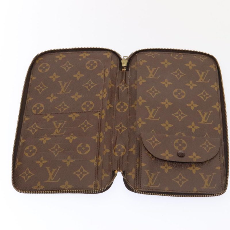 Louis Vuitton Monogram Poche Escapade Travel Case M60113  90259 - Image 10