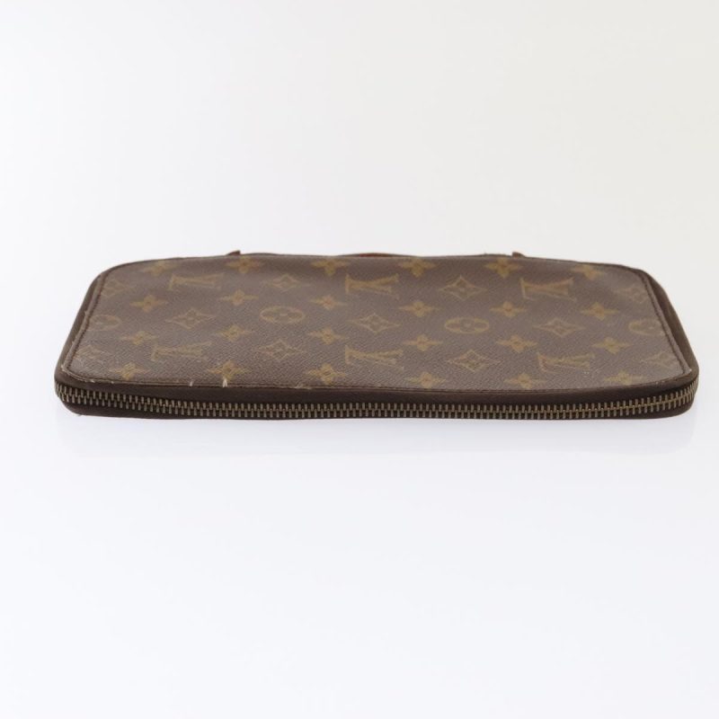 Louis Vuitton Monogram Poche Escapade Travel Case M60113  90259 - Image 3