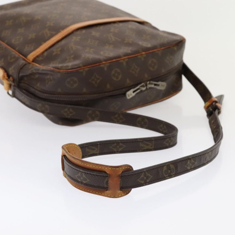 Louis Vuitton Monogram Danube GM Shoulder Bag M45262  90675 - Image 8