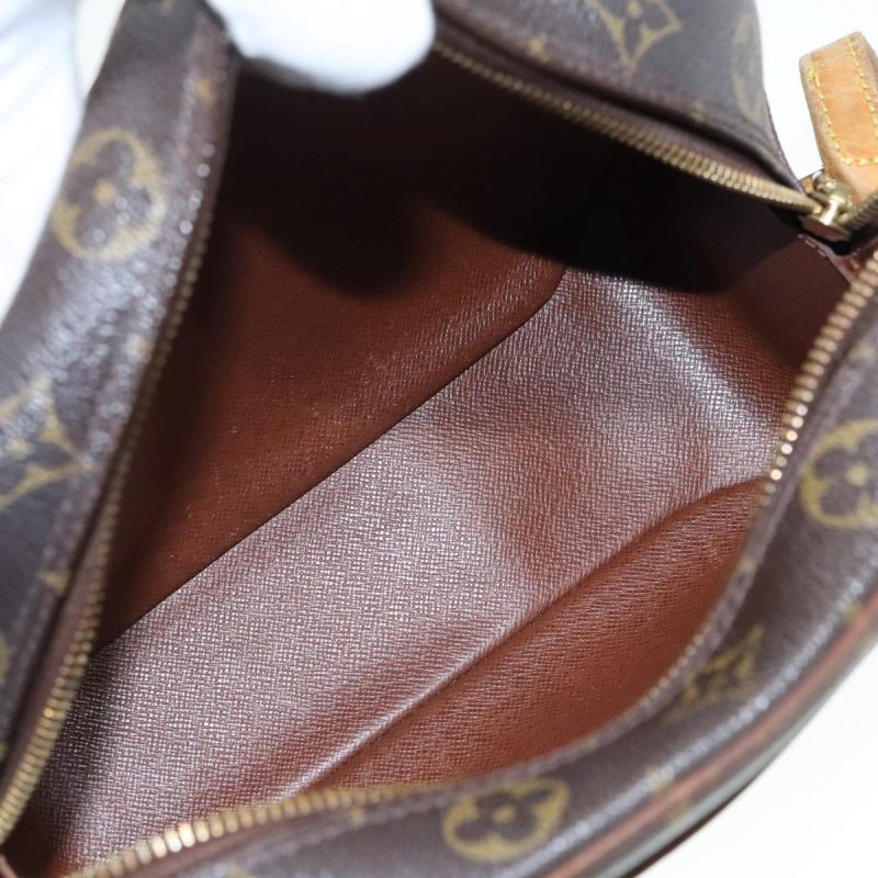 Louis Vuitton Monogram Blois Shoulder Bag M51221  90774 - Image 10