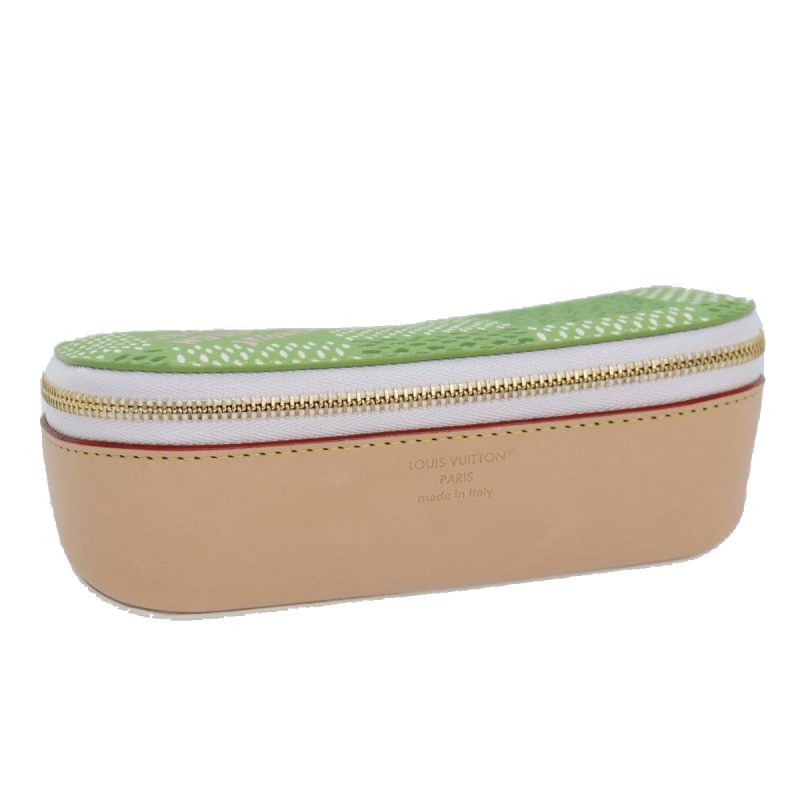 Louis Vuitton Damier Golf Sunglasses Pouch Green GI1104  91164SA