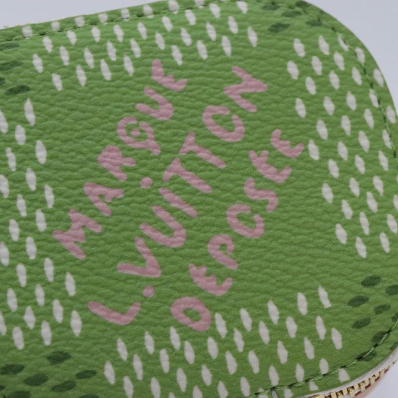 Louis Vuitton Damier Golf Sunglasses Pouch Green GI1104  91164SA - Image 9
