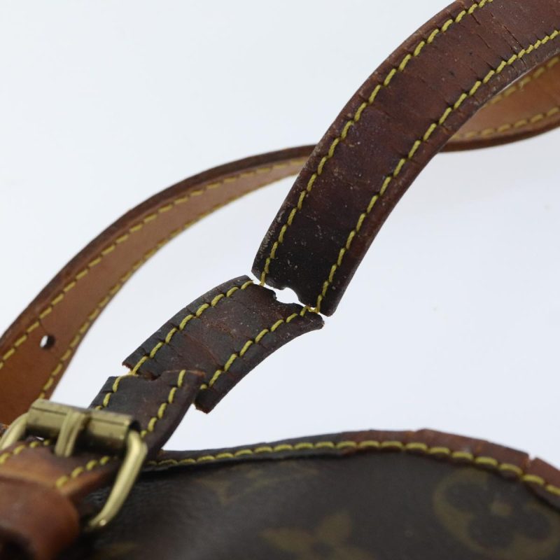 Louis Vuitton Monogram Bucket GM Shoulder Bag M42236  92544 - Image 10