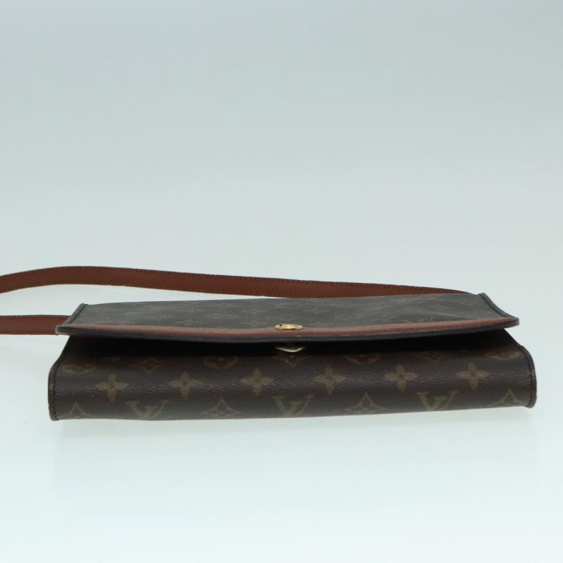 Louis Vuitton Monogram Bordeaux 27 Shoulder Bag M51797  93001 - Image 5