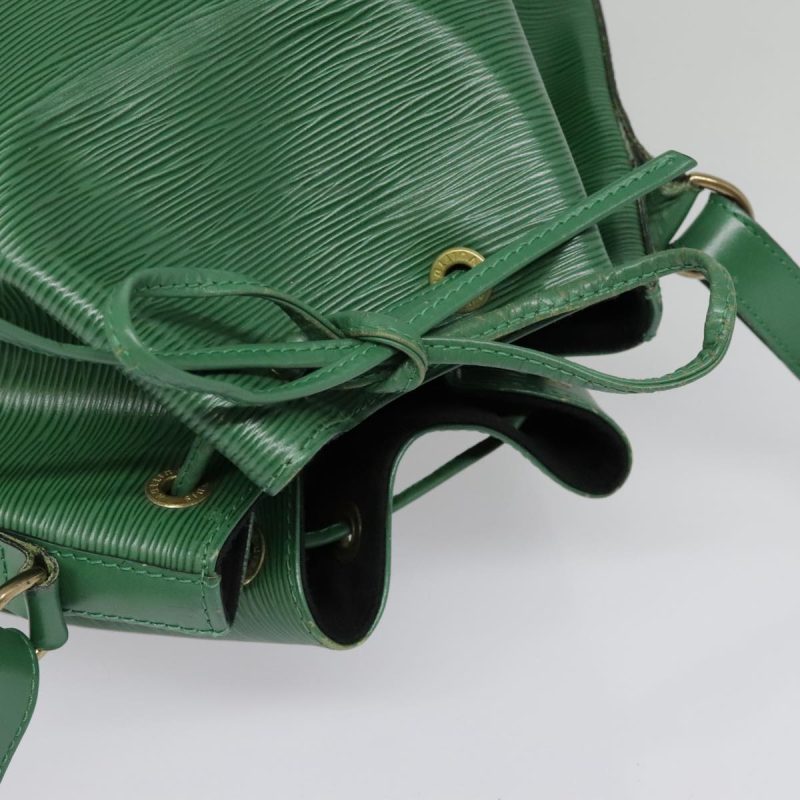 Louis Vuitton Epi Noe Shoulder Bag Green M44004  93956 - Image 6