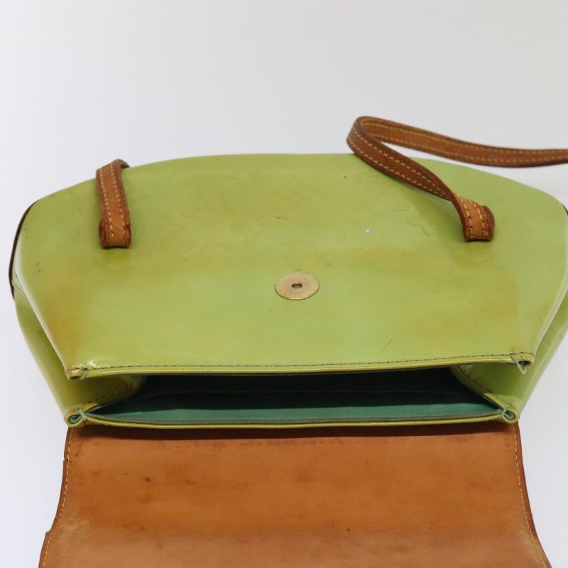 Louis Vuitton Vernis Biscayne Bay PM Shoulder Bag Peppermint M91289 Auth 94907 - Image 9