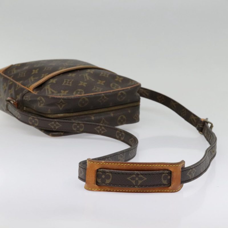 Louis Vuitton Monogram Danube MM Shoulder Bag M45264  94912 - Image 7
