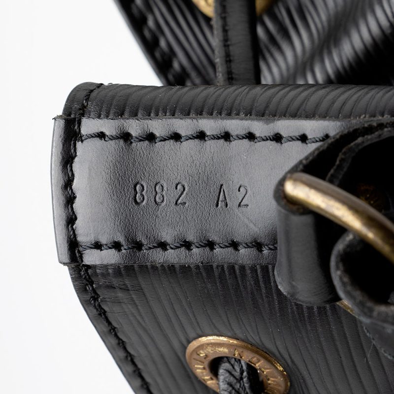 Louis Vuitton Vintage Epi Leather Petit Noe Shoulder Bag - Image 6