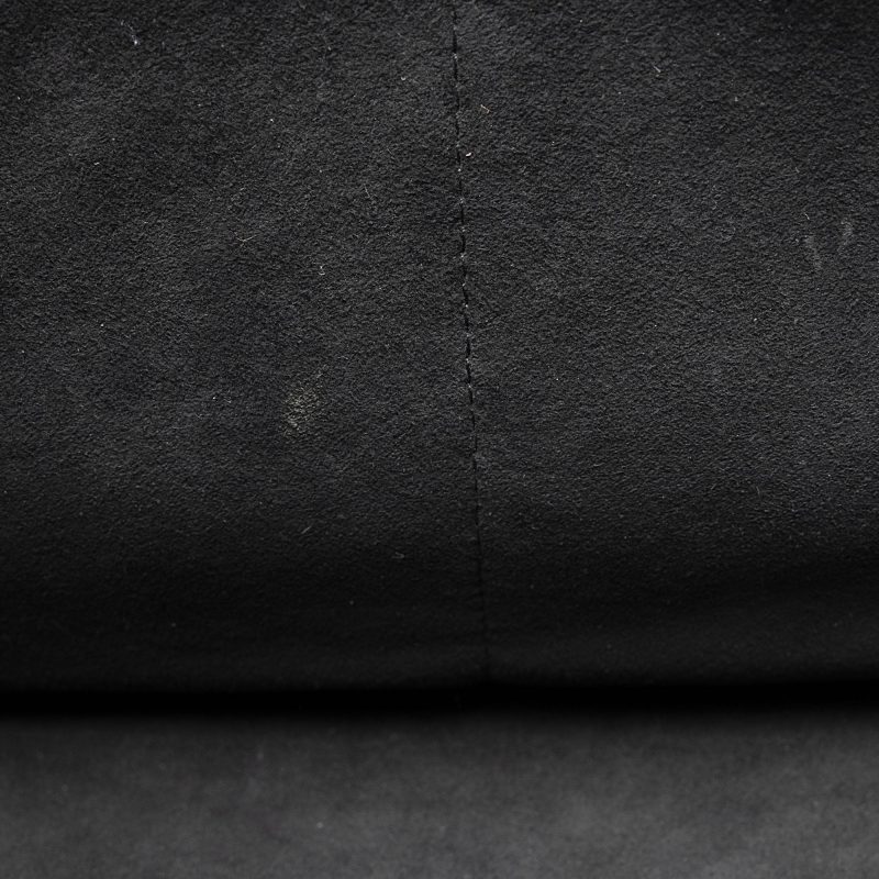 Louis Vuitton Calfskin Lockme Cabas Tote (7iUW7Z) - Image 10
