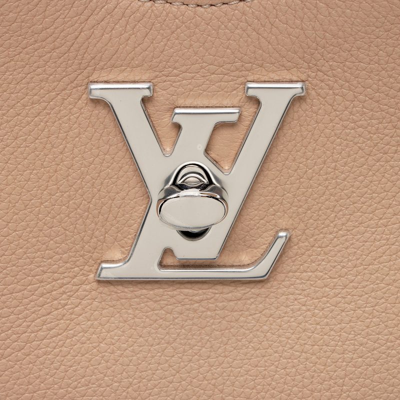 Louis Vuitton Calfskin Lockme Hobo (qylTpe) - Image 9