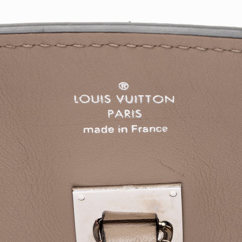 Louis Vuitton Veau Nuage Calfskin Milla MM Tote - FINAL SALE (19070) - Image 8