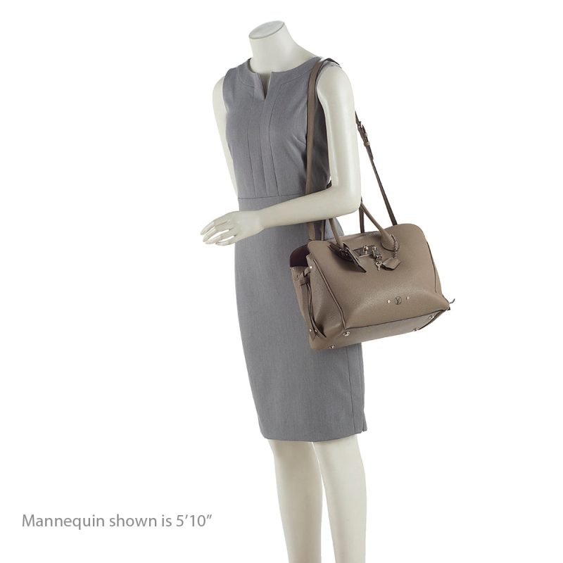 Louis Vuitton Veau Nuage Calfskin Milla MM Tote - FINAL SALE (19070) - Image 5