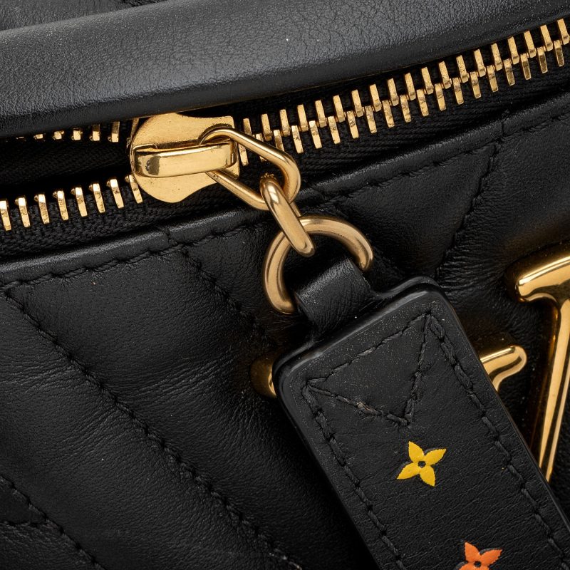 Louis Vuitton Calfskin New Wave Bumbag (VXnK7m) - Image 9