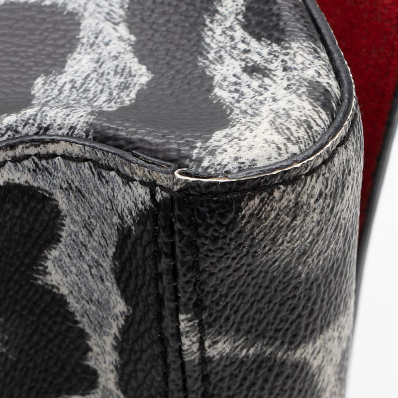 Louis Vuitton Coated Canvas Wild Animal Print Twist MM Shoulder Bag (18716) - Image 10
