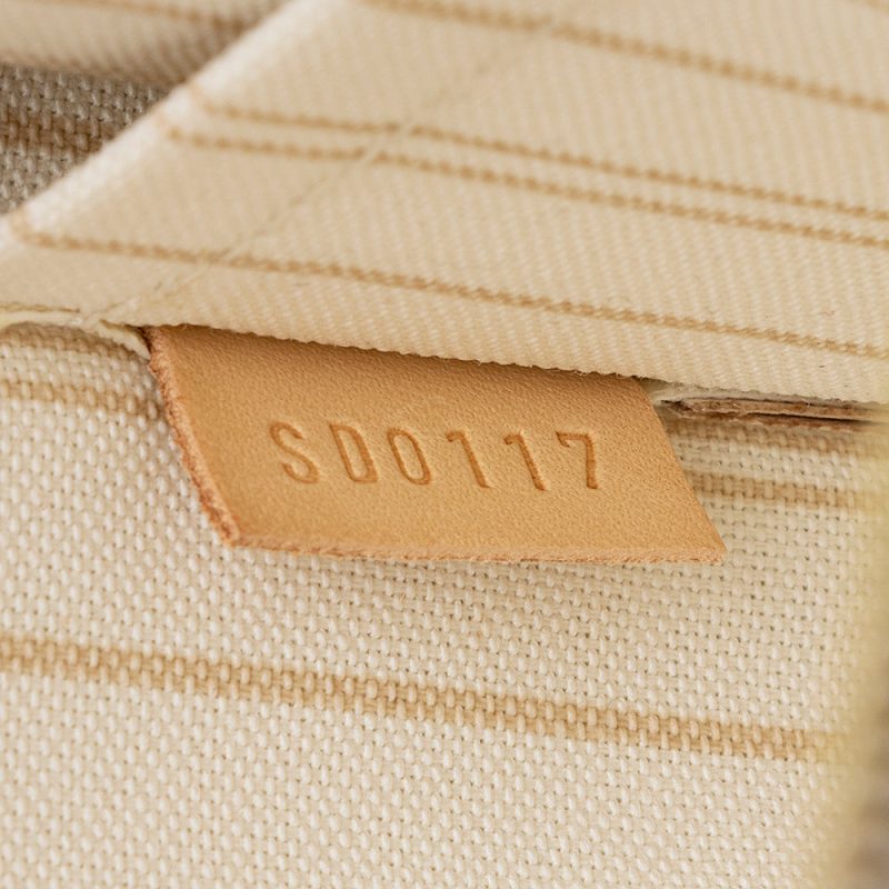 Louis Vuitton Damier Azur Neverfull MM Pochette (21428) - Image 4