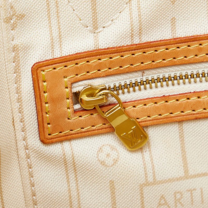 Louis Vuitton Damier Azur Neverfull PM (yKFV7A) - Image 9