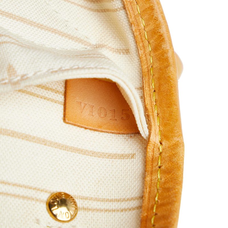 Louis Vuitton Damier Azur Neverfull PM (Qlb2rq) - Image 8