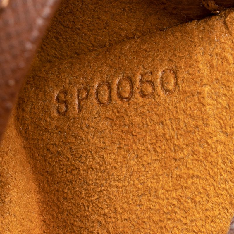 Louis Vuitton Vintage Monogram Canvas Musette Tango Shoulder Bag - FINAL SALE (20343) - Image 6