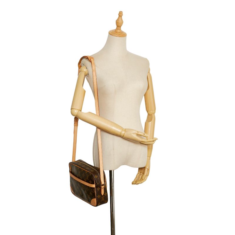 Louis Vuitton Monogram Trocadero 27 35672) - Image 5