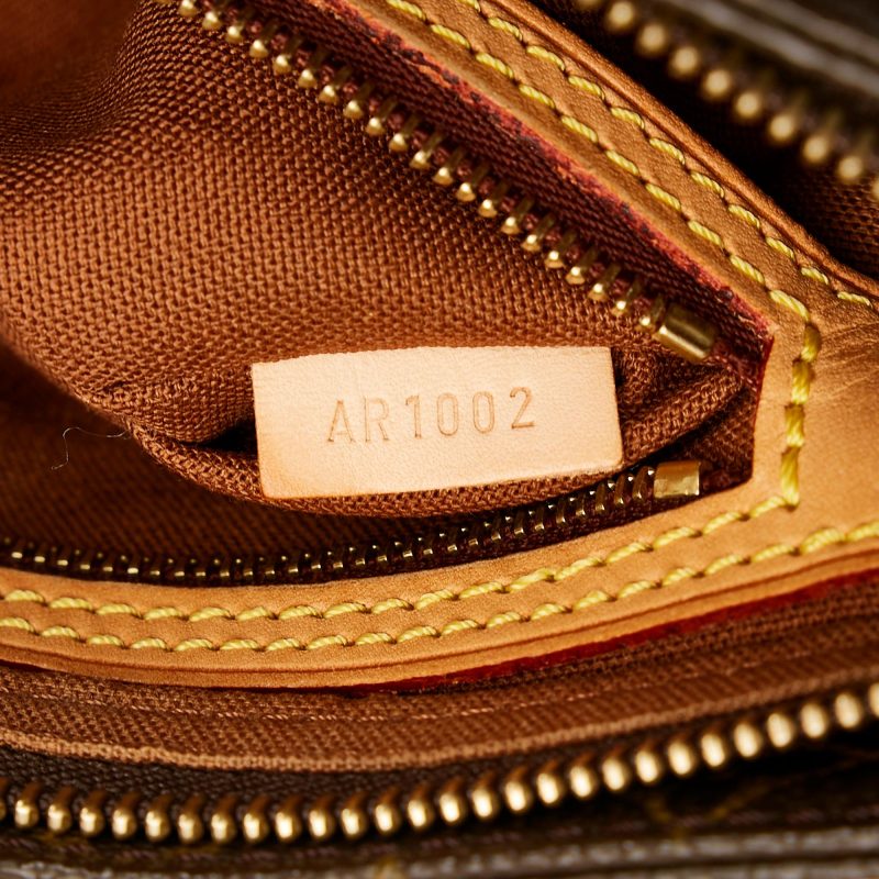 Louis Vuitton Monogram Trotteur (37847) - Image 8