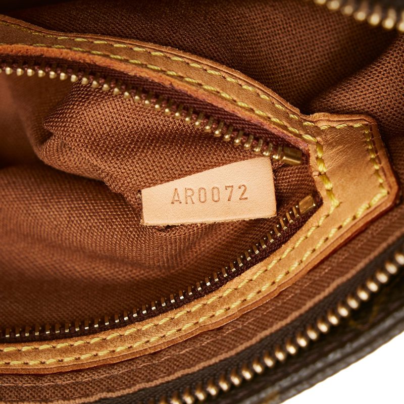 Louis Vuitton Monogram Trotteur (5v0yiY) - Image 8