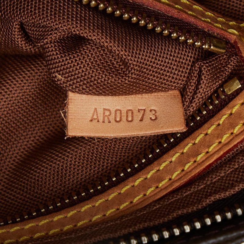 Louis Vuitton Monogram Trotteur (tO6bVz) - Image 8