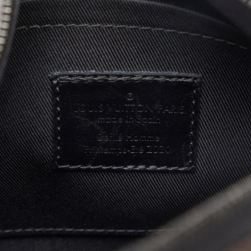 Louis Vuitton Monogram Tuffetage Triangle Messenger (mXWoCr) - Image 7