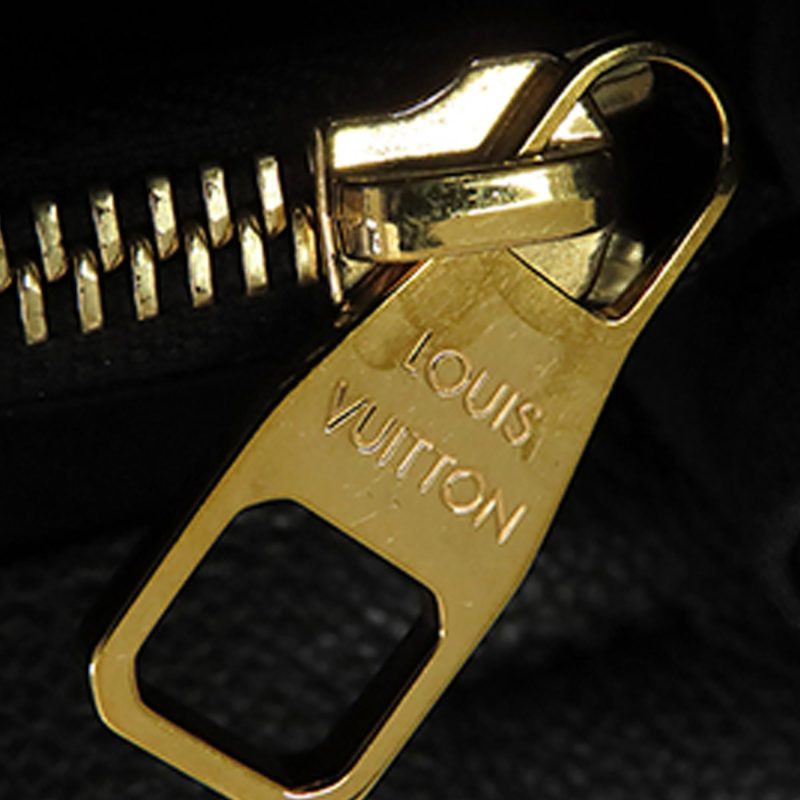 Louis Vuitton Monogram Venus (37926) - Image 7