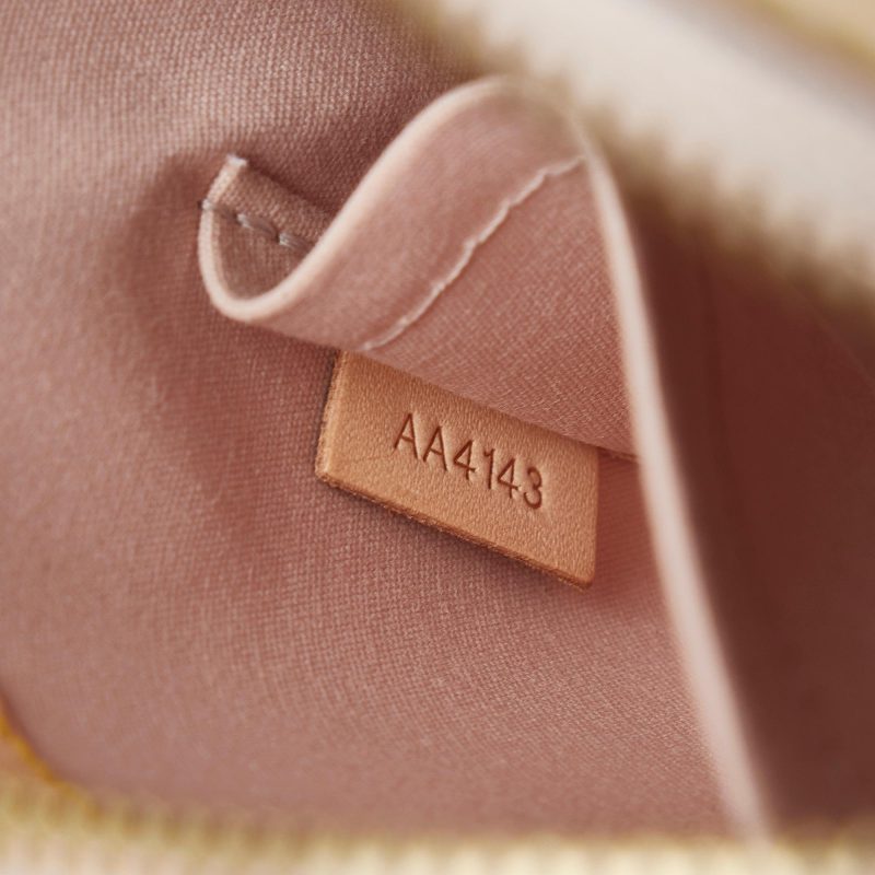 Louis Vuitton Monogram Vernis Alma BB (KbY5nW) - Image 8