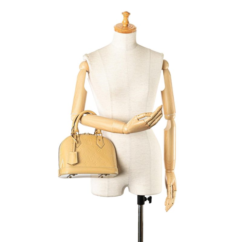 Louis Vuitton Monogram Vernis Alma BB (HaJ8RQ) - Image 10