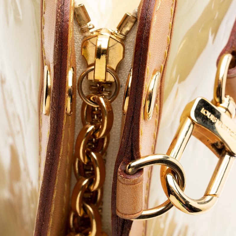 Louis Vuitton Monogram Vernis Brea MM Satchel (20211) - Image 10