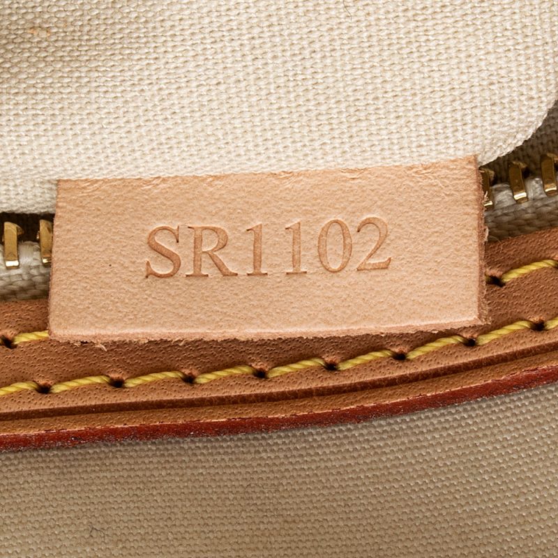 Louis Vuitton Monogram Vernis Brea MM Satchel (20211) - Image 6