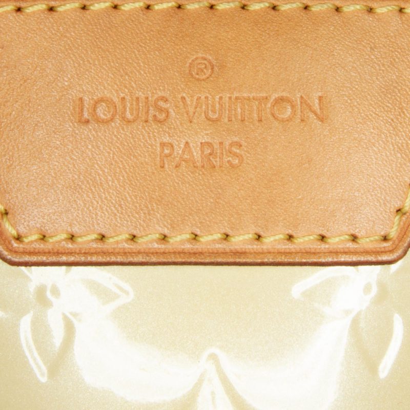 Louis Vuitton Monogram Vernis Brea MM (yttlDO) - Image 9