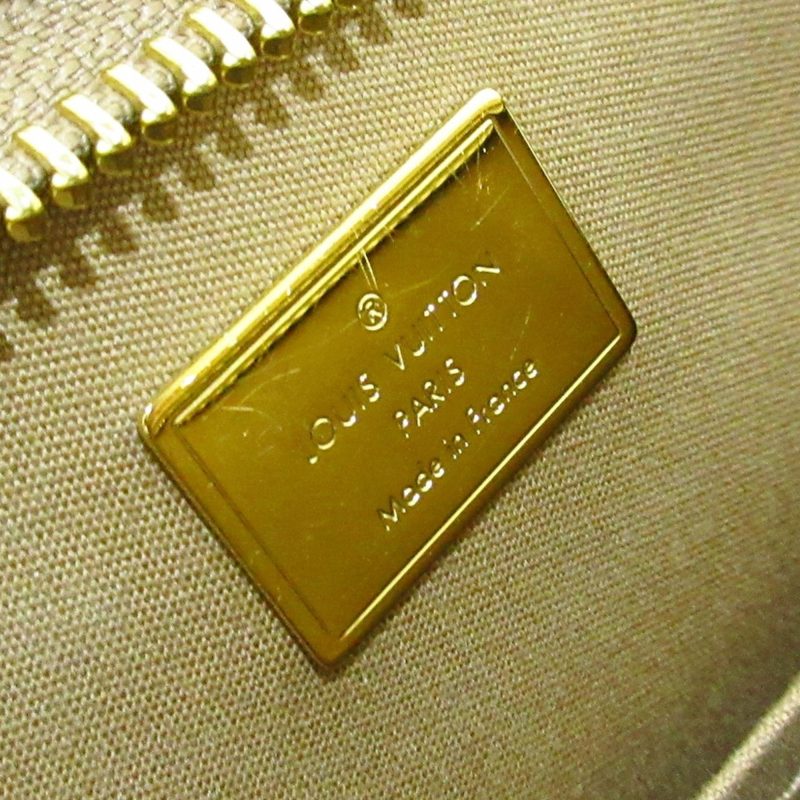 Louis Vuitton Monogram Vernis Brea PM 35698) - Image 7