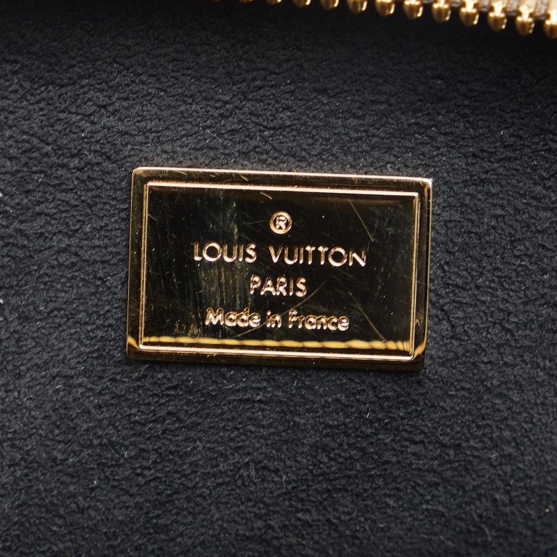 Louis Vuitton Monogram Vernis Neo Alma BB (ObeKEQ) - Image 7