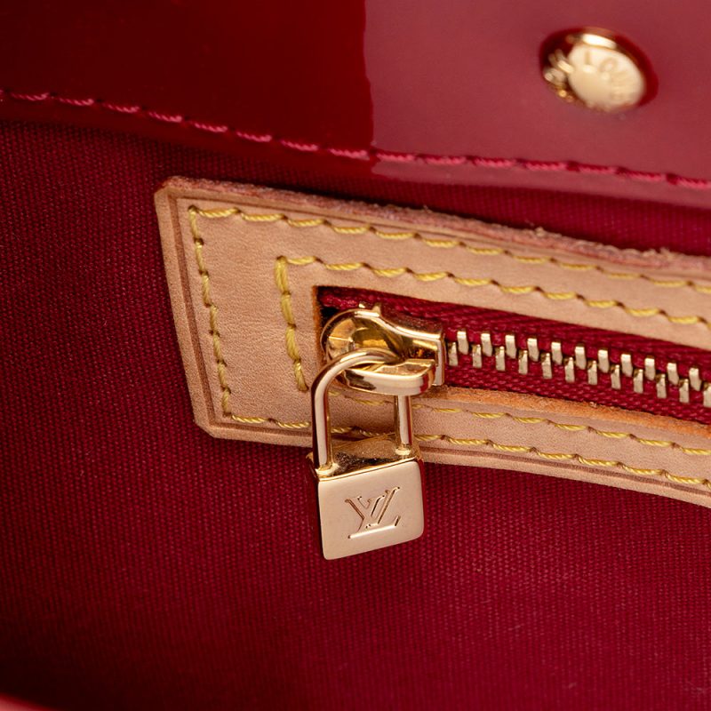 Louis Vuitton Monogram Vernis Reade PM Tote (21281) - Image 6