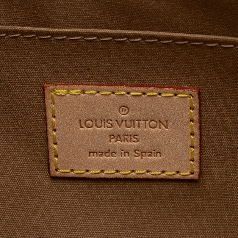Louis Vuitton Monogram Vernis Roxbury Drive Clutch (JTTZyc) - Image 8